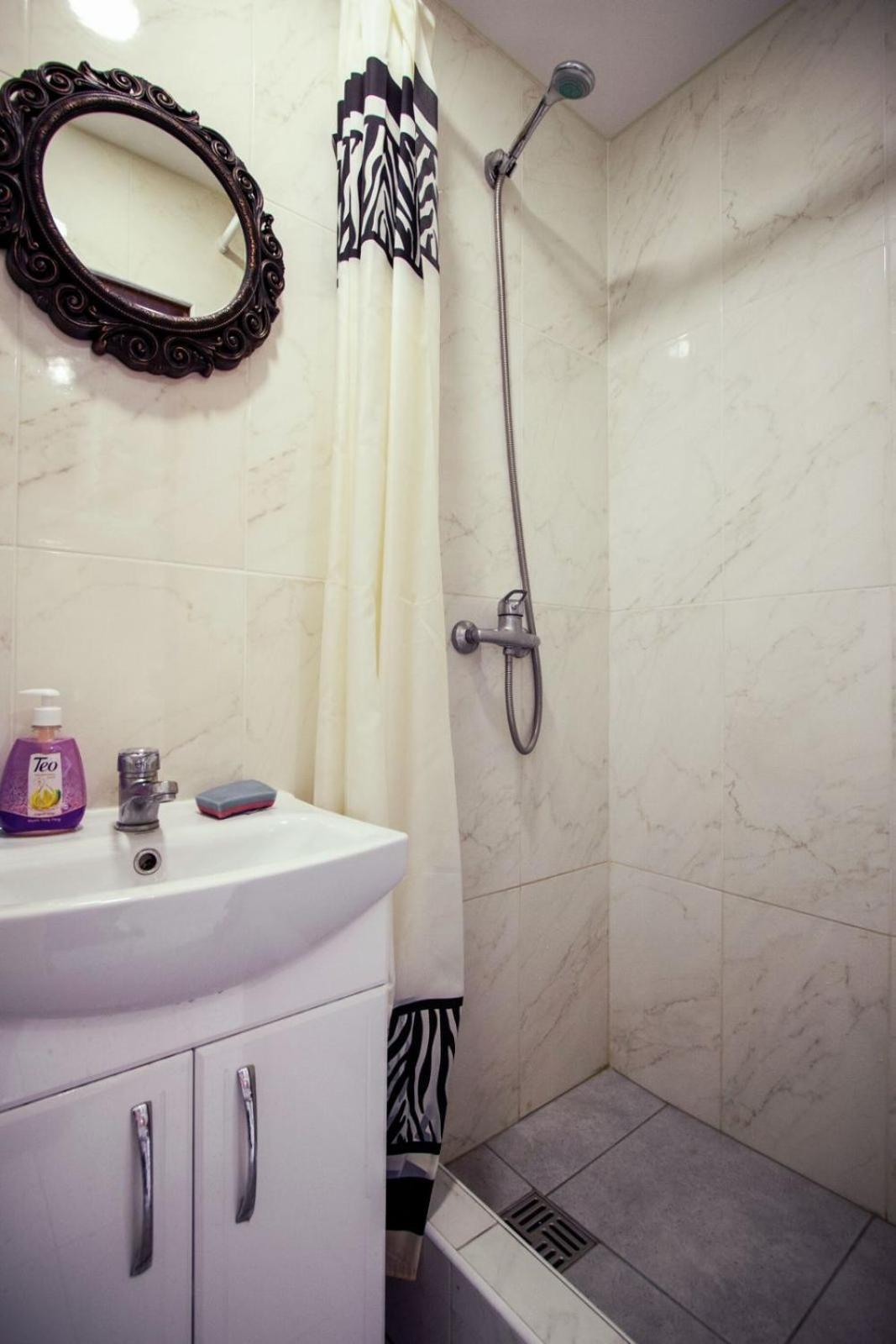 Apartment On Nauki Avenue Dnipro Bagian luar foto